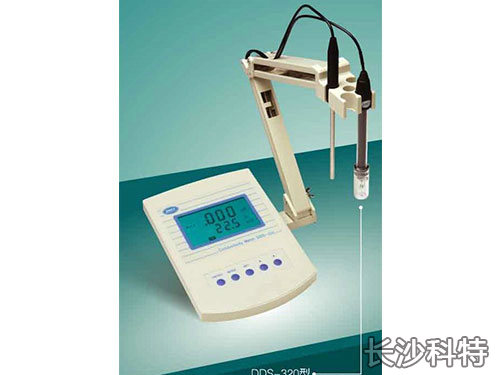 DDS-320-微机型电导率仪